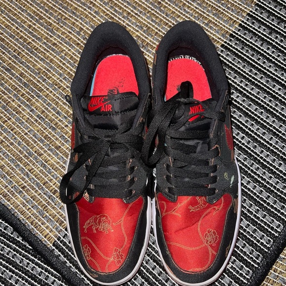 Jordan 1 Low OG “Chinese New Years” - Picture 3 of 6